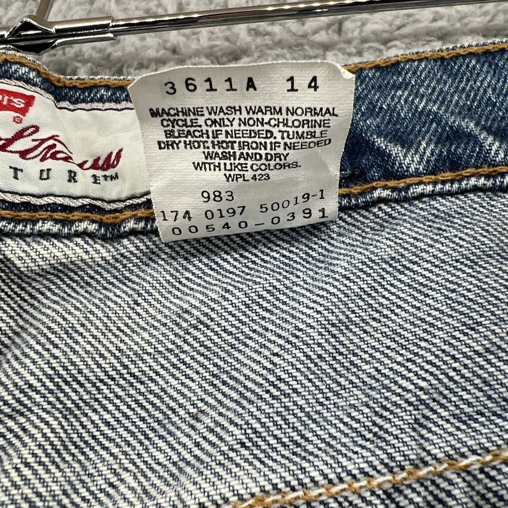 Levi's Men's Vintage 540 Relaxed Fit Blue Jeans Size 38x30 (37x30 Act) Brown Tab